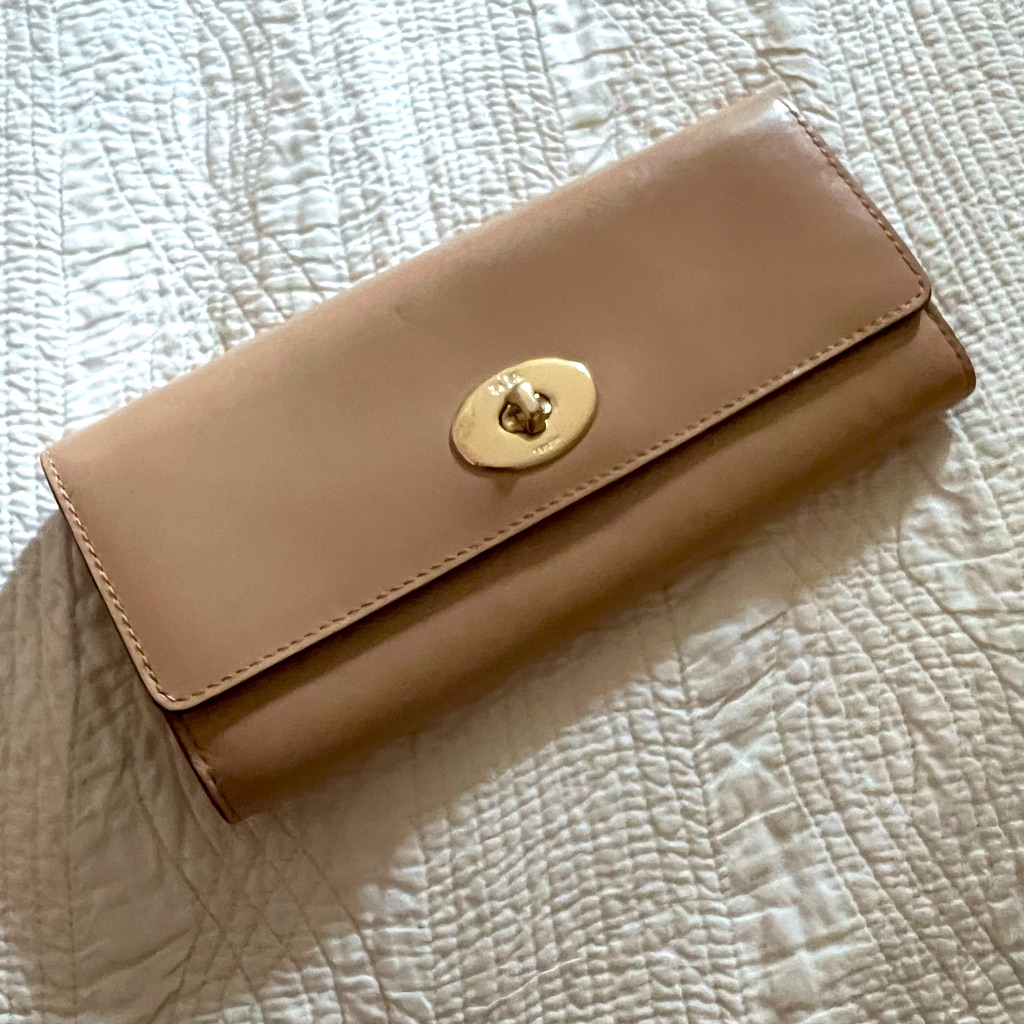 Coach Wallet In Cream With Gold Trim